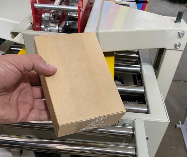 CERRADORA DE CAJAS SEMI AUTOMÁTICA 5050 - Imagen 3