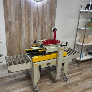 Alternative view of CERRADORA DE CAJAS SEMI AUTOMÁTICA 4030