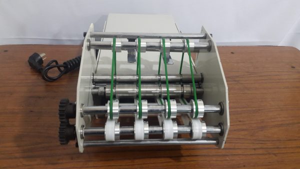 APILADOR VERTICAL DE PROSPECTOS PARA PLEGADORA HUALIAN