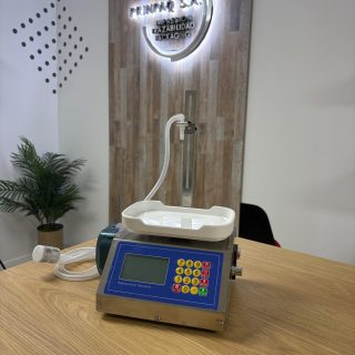 LLENADORA DE LÍQUIDO