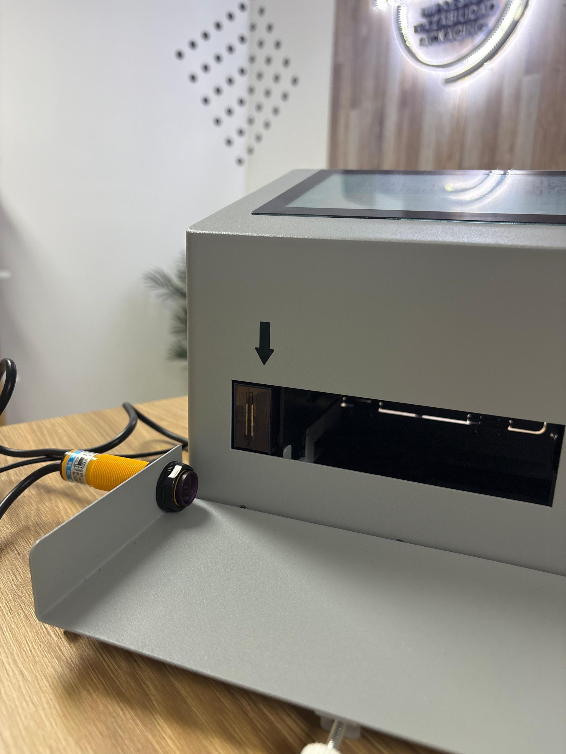 CODIFICADORA, LOTEADORA, FECHADORA FP 2500 STATIC - Imagen 4